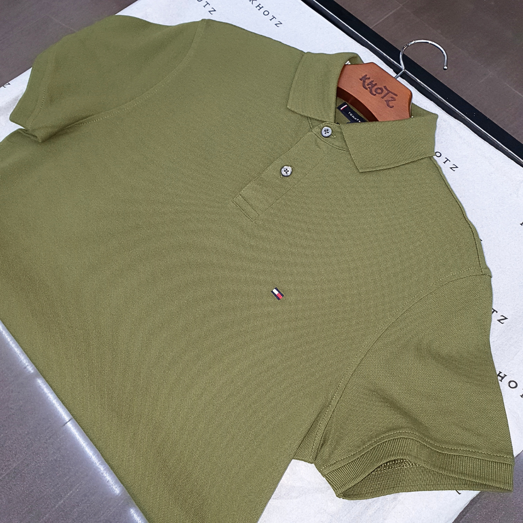 Polo Tommy Hilfiger Masculina  Verde Exercito 1985 Regular Fit