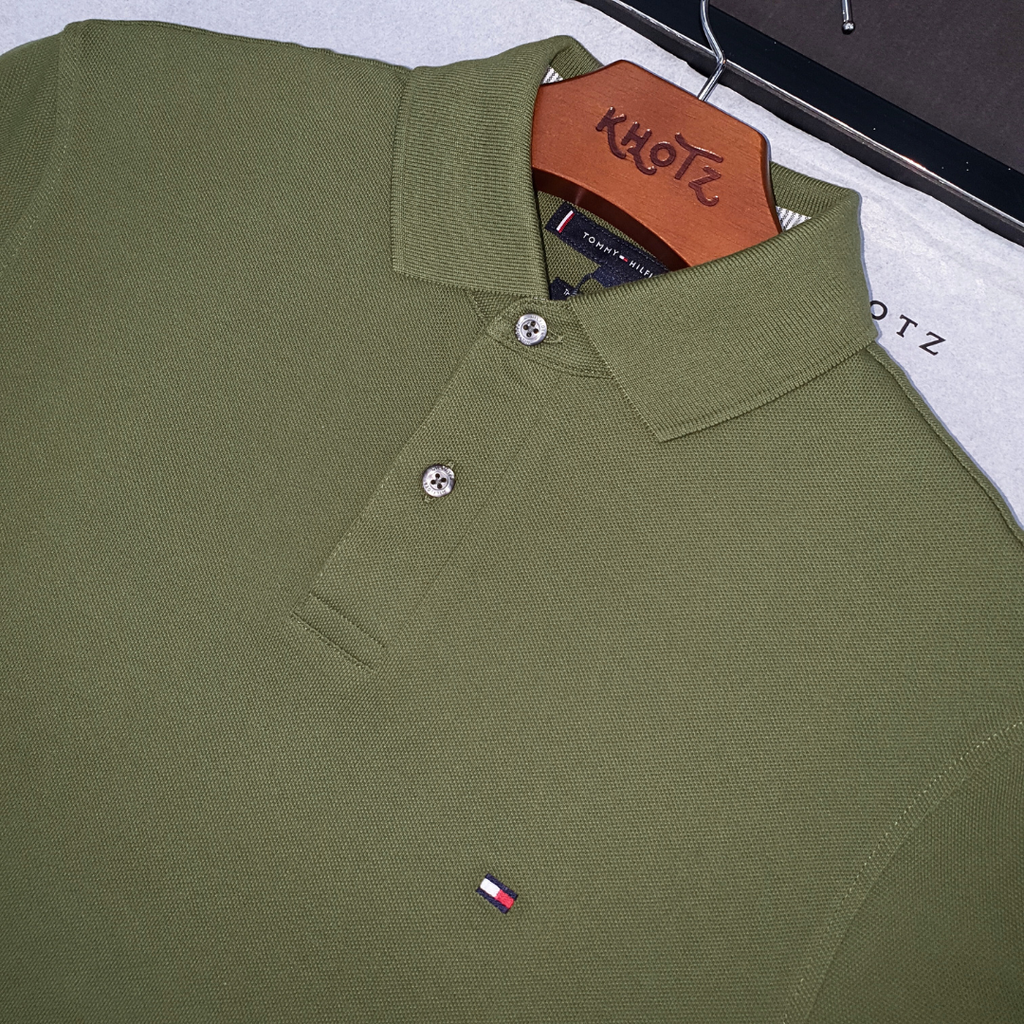 Polo Tommy Hilfiger Masculina  Verde Exercito 1985 Regular Fit