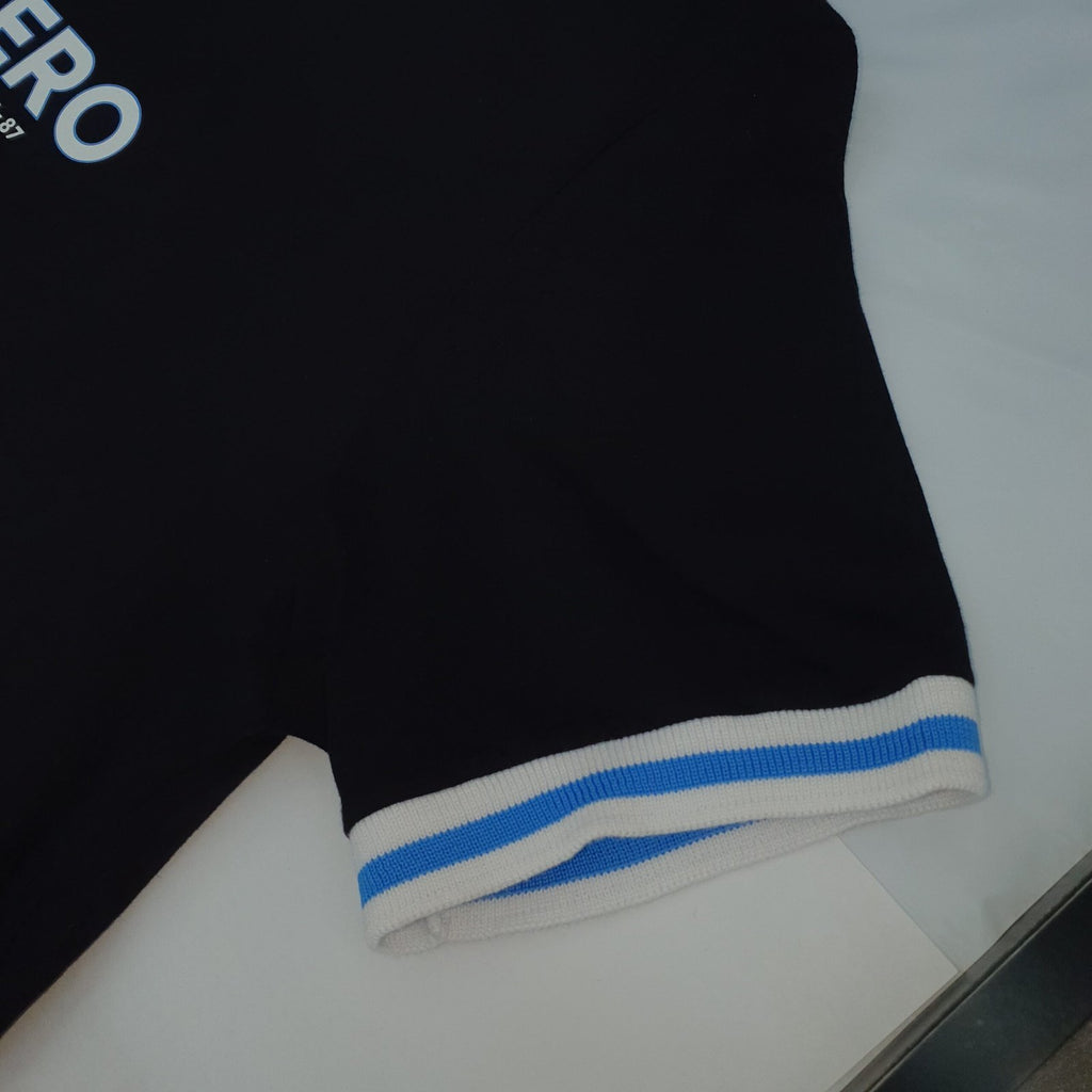 Camiseta Aeropostale Masculina Preta Gola Tricolor Logo Branco