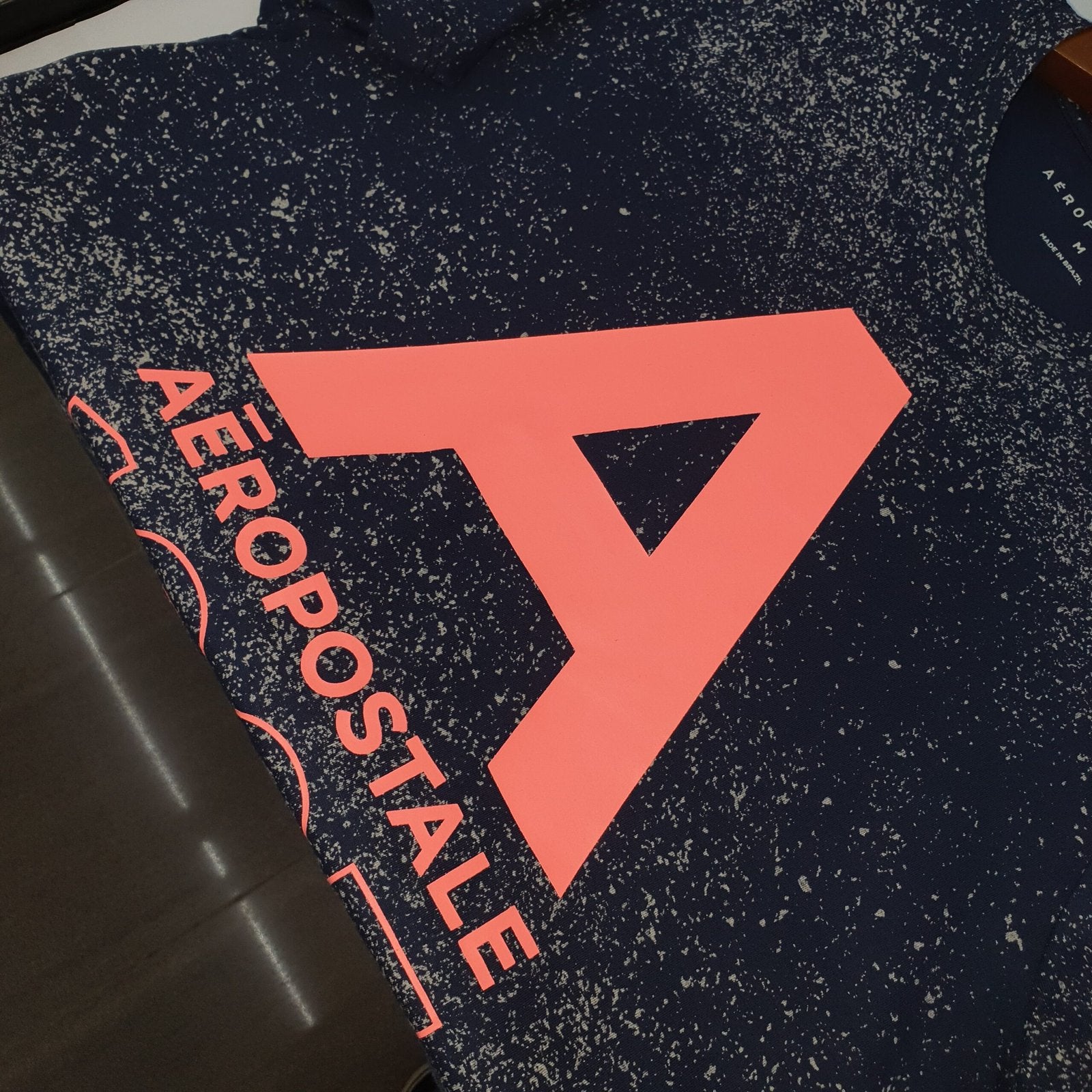 Camiseta Aeropostale Masculina Azul Galáxia Estampa Rosê