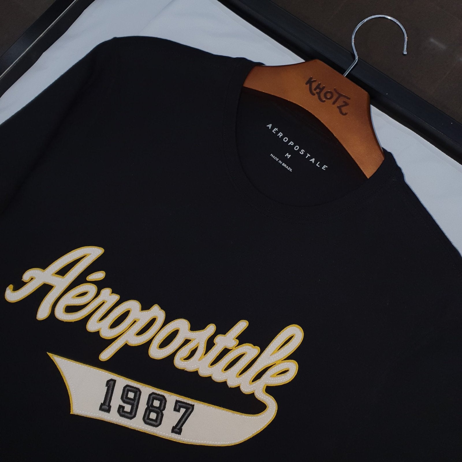 Camiseta Aeropostale Masculina Preta Estampa Alto Relevo