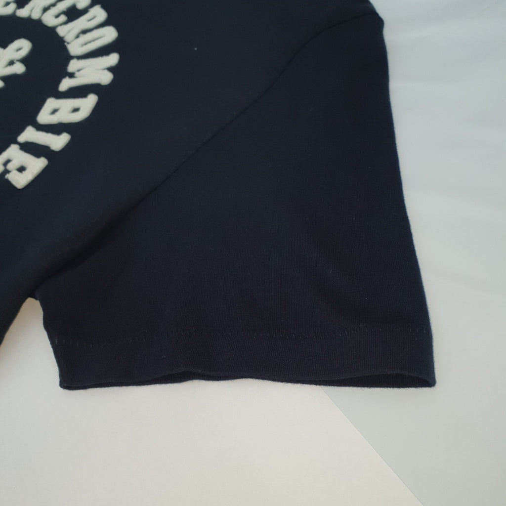 Camiseta Abercrombie Masculina Petróleo Estampa Letreiro