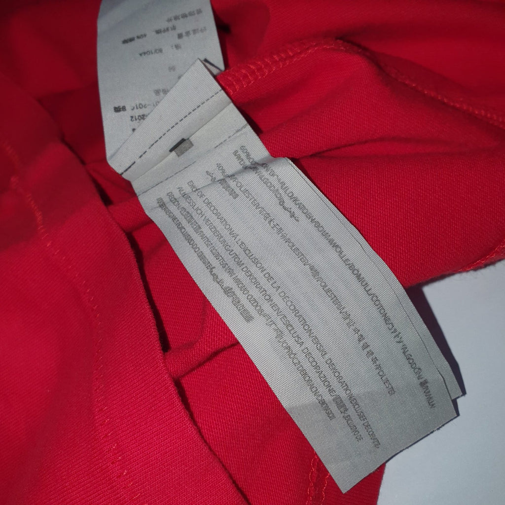 Camiseta Abercrombie Masculina Vermelha Estampa Brasão