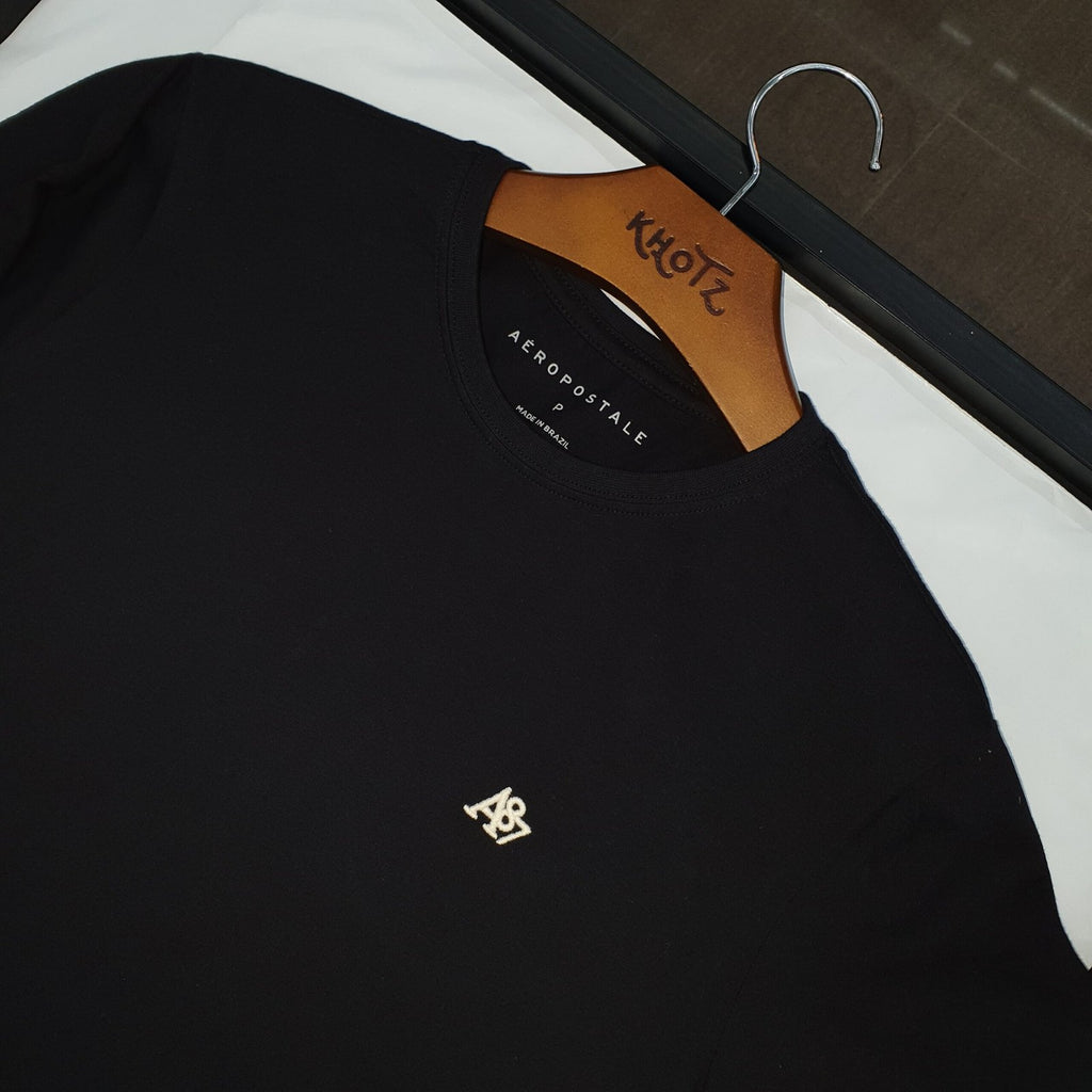 Camiseta Básica Aeropostale Masculina Preta Logo Clássico