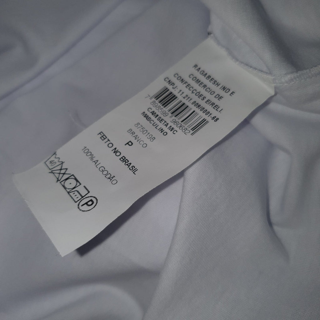 Camiseta Aeropostale Masculina Branca Detalhe na Gola Estampa Clássica