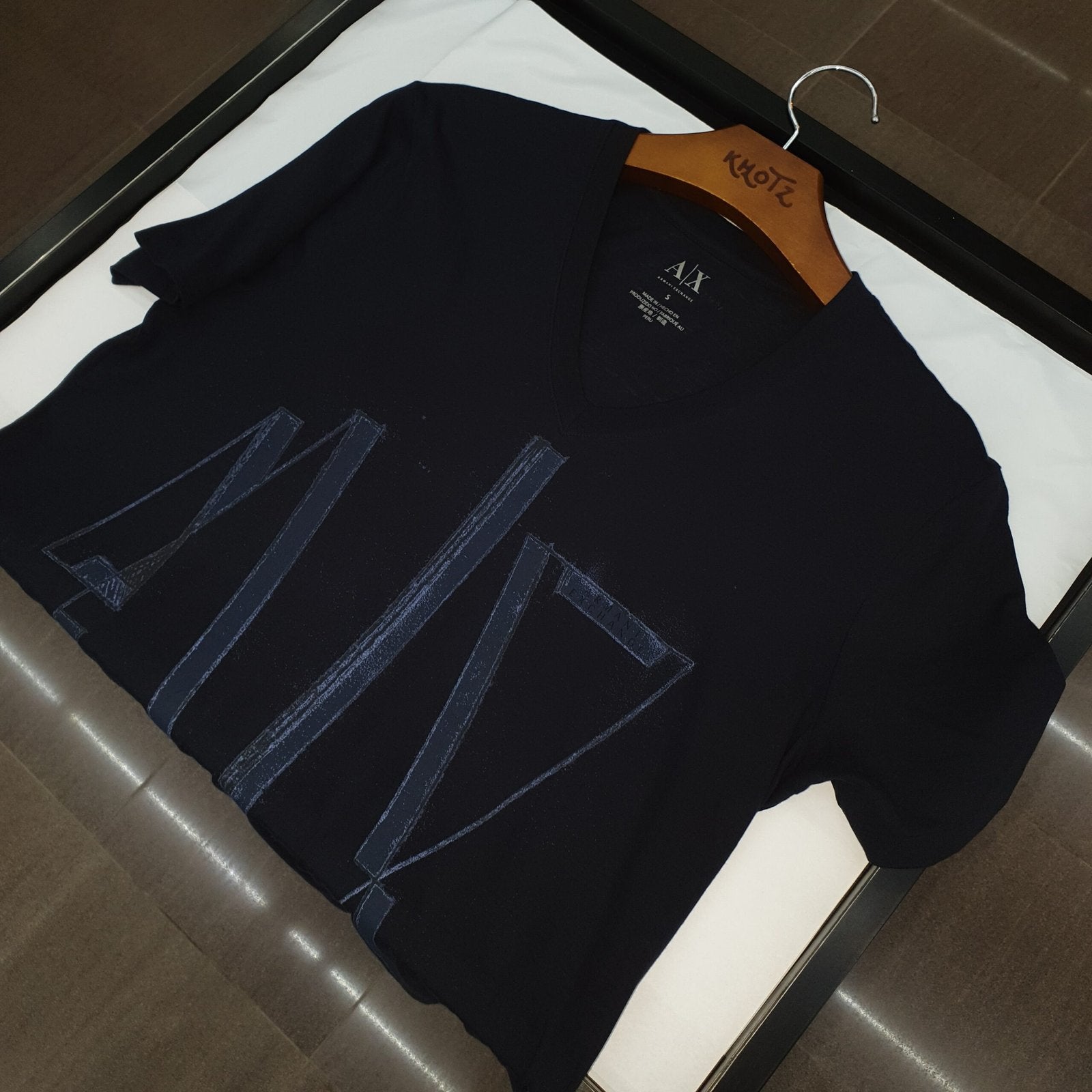 Camiseta Armani Exchange Masculina Petróleo Estampa AX