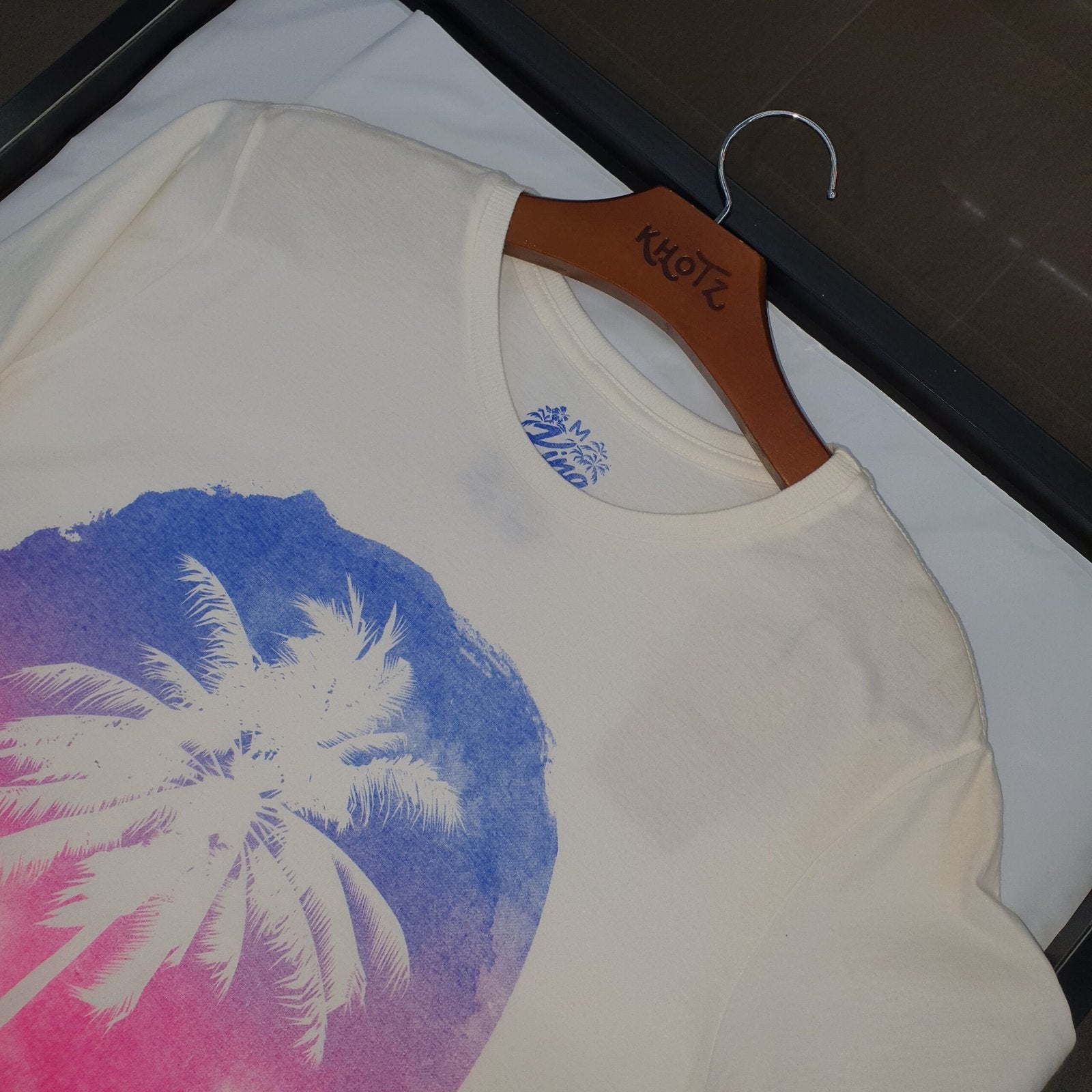 Camiseta Básica King&Joe Masculina Branca Estampa Havaí