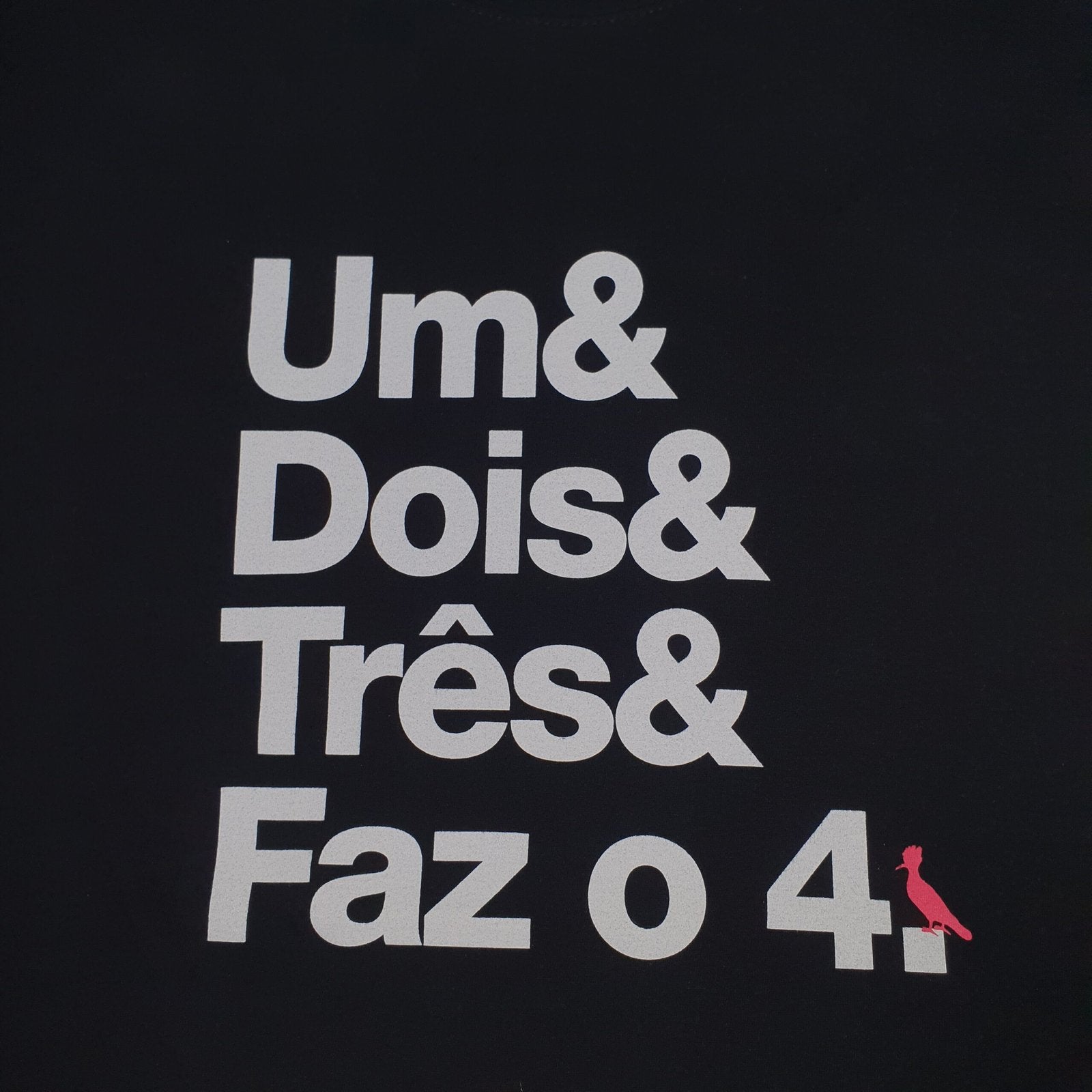 Camiseta Básica Reserva Masculina Preta Estampa Faz o 4