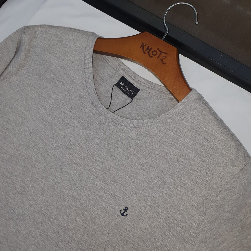 Camiseta Básica king&Joe Masculina Cinza Logo Marinho