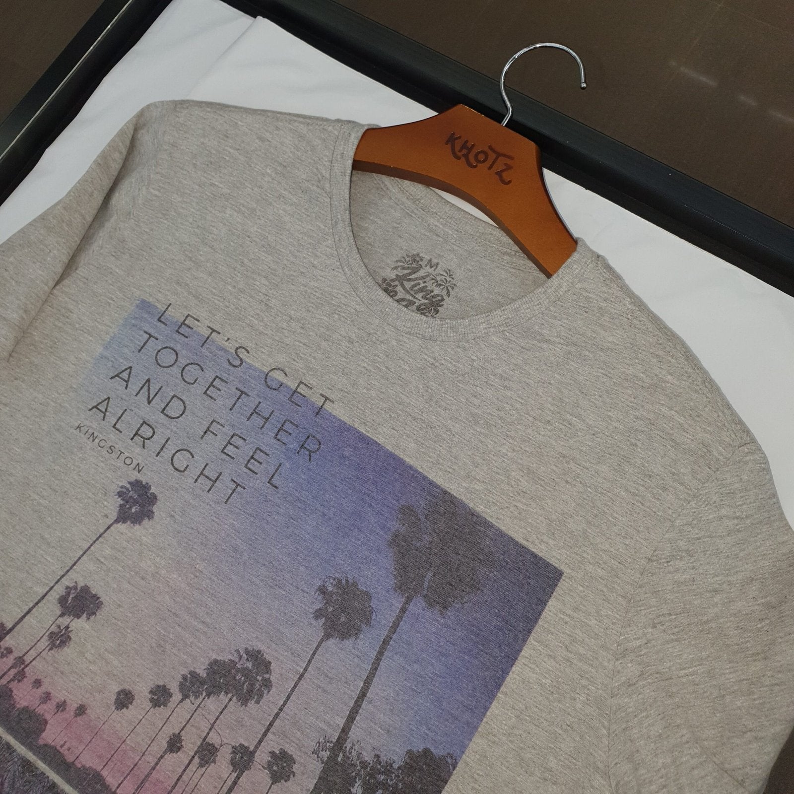 Camiseta Básica King&Joe Masculina Cinza Estampa Coqueiros