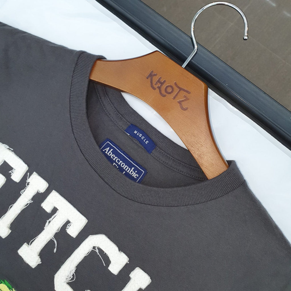 Camiseta Abercrombie Masculina Chumbo Estampa Índio