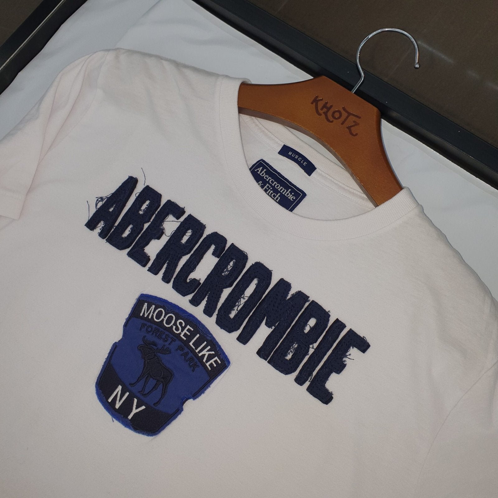 Camiseta Abercrombie Masculina Branca Estampa Moose Like