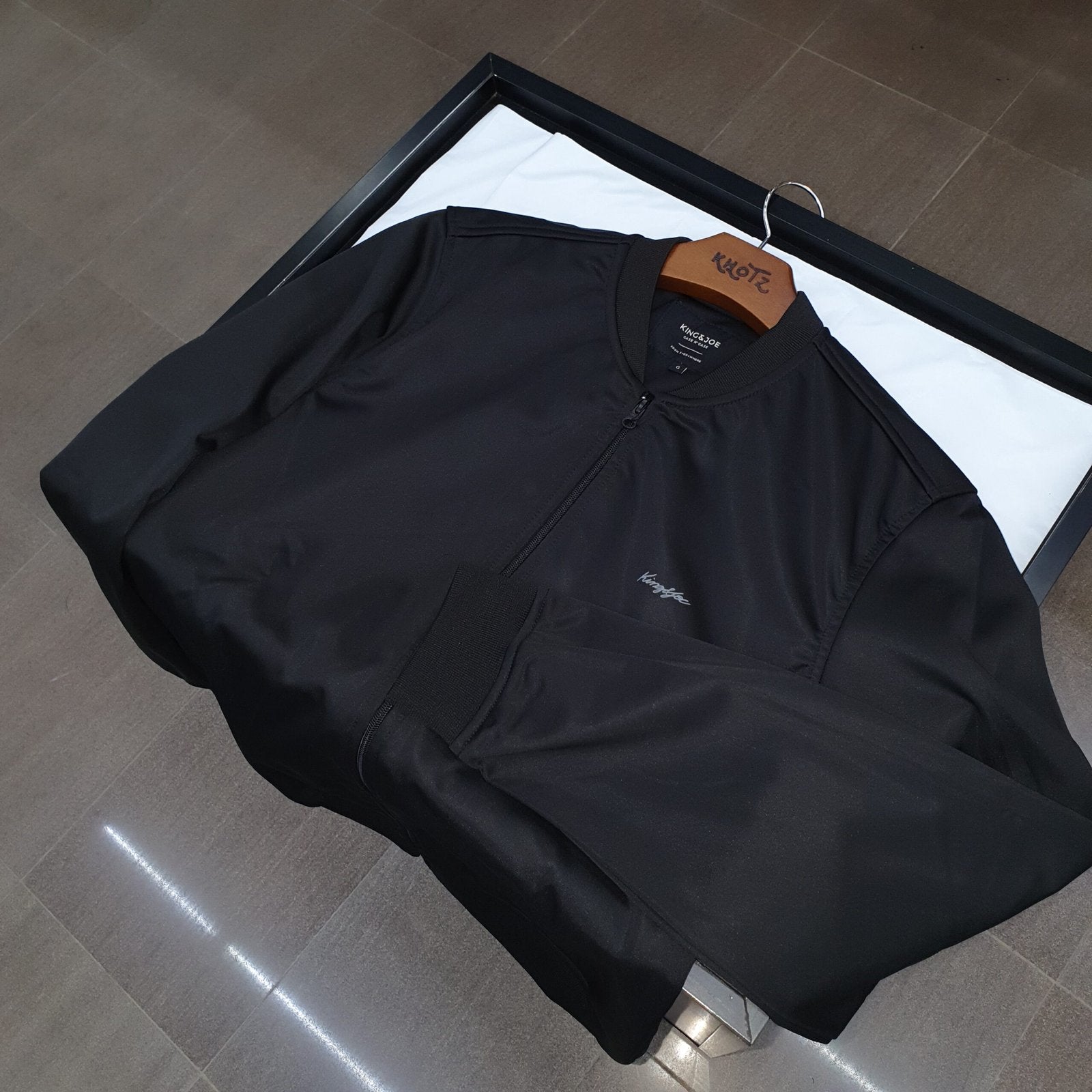 Jaqueta Bomber King&Joe Masculina Clássica Preta