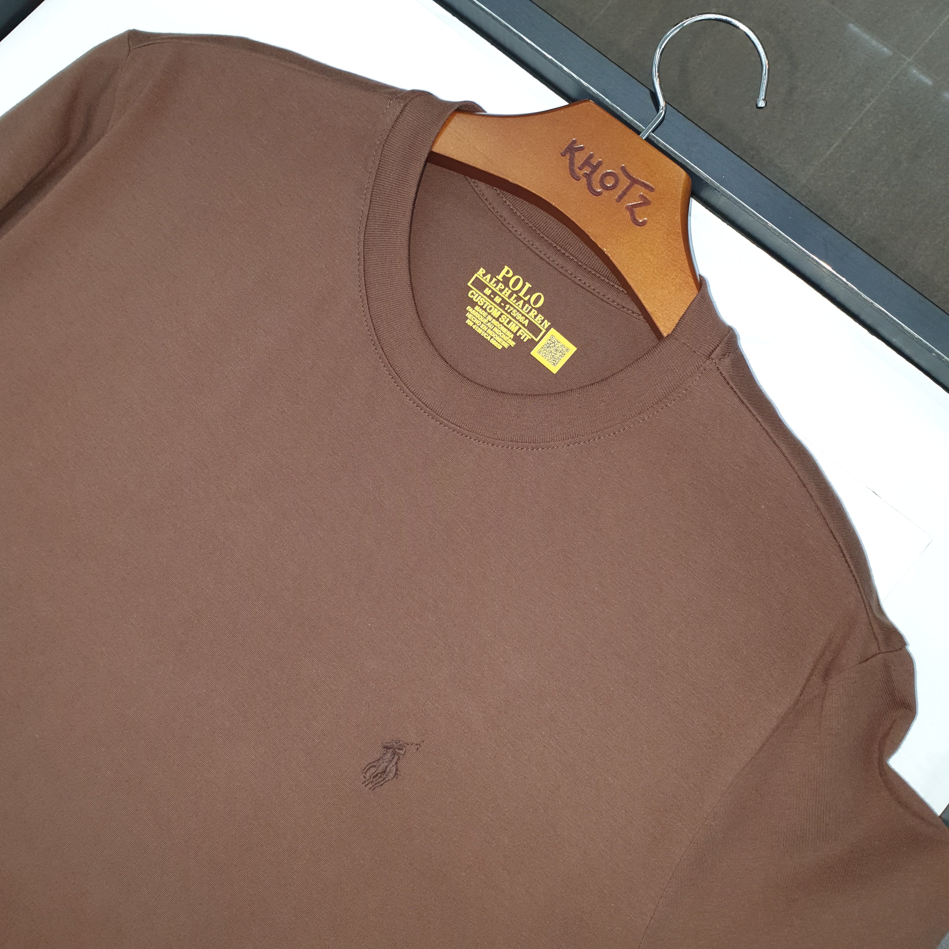 Camiseta Básica Masculina Supima Siliconada Ralph Lauren Marrom Monocromática