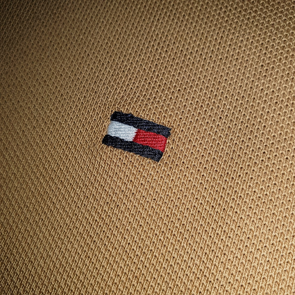 Polo Tommy Hilfiger Masculina Caramelo 1985 Regular Fit