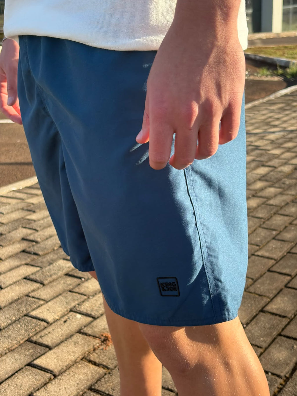 Shorts Praia Masculino King&Joe Liso Respirável cor Azul Mediterrâneo