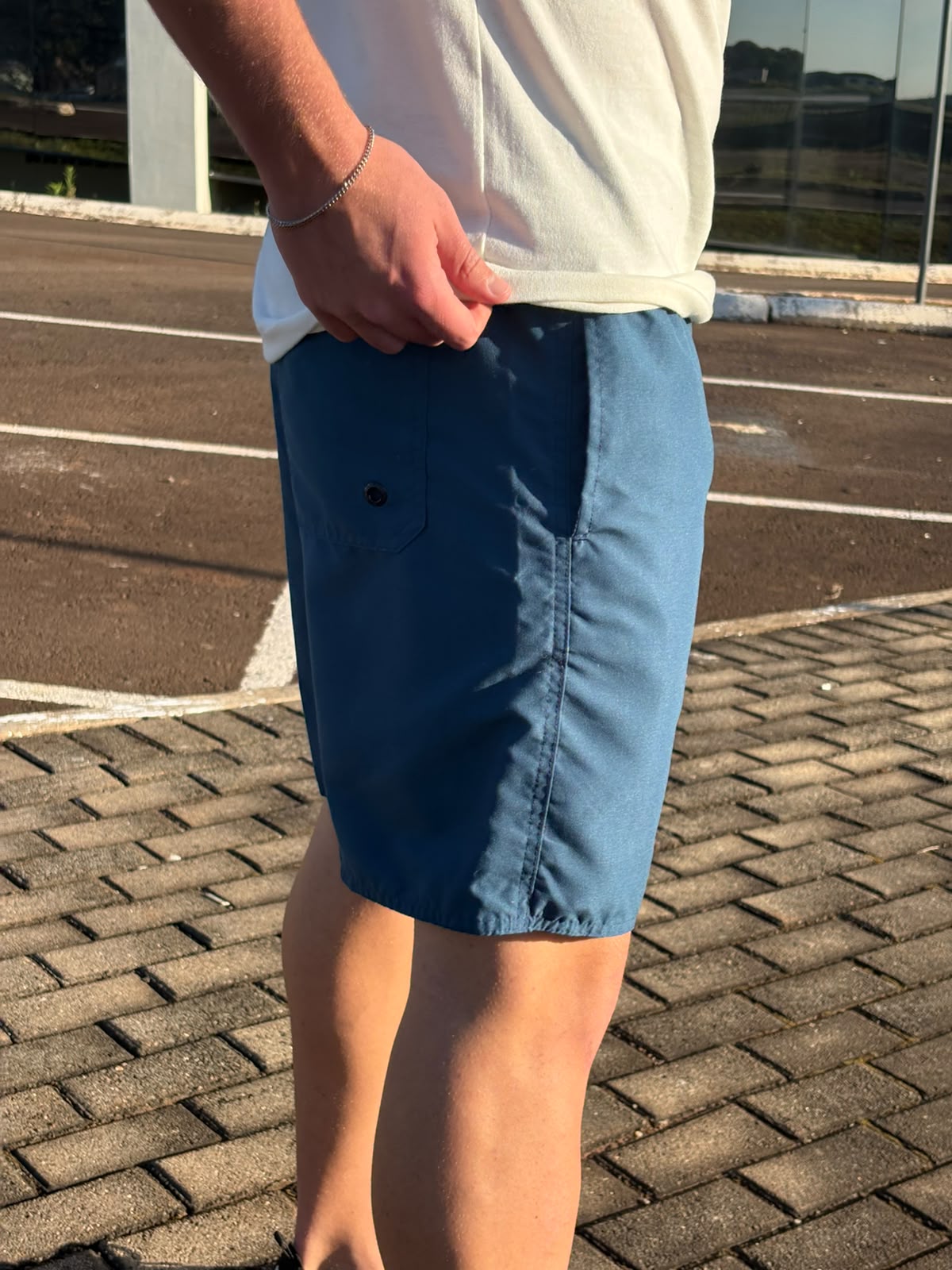 Shorts Praia Masculino King&Joe Liso Respirável cor Azul Mediterrâneo