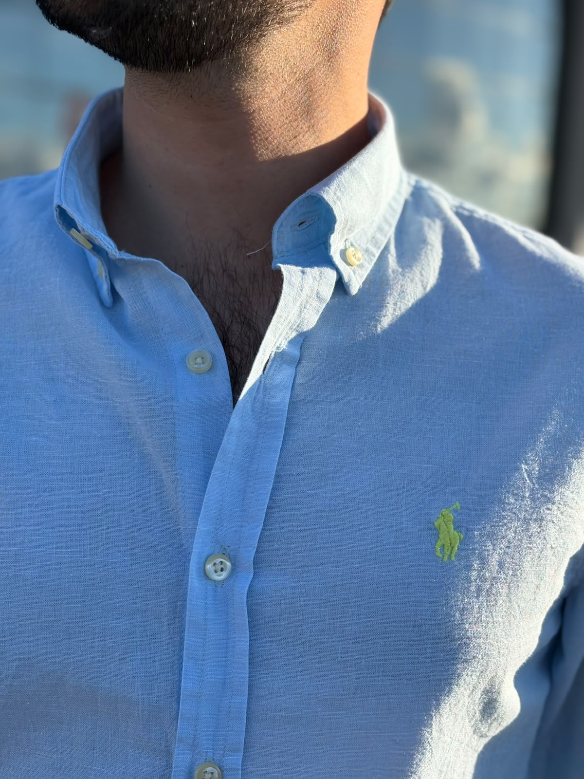 Camisa Ralph Lauren Masculina Linho Praia cor Azul Bebê Pony Amarelo