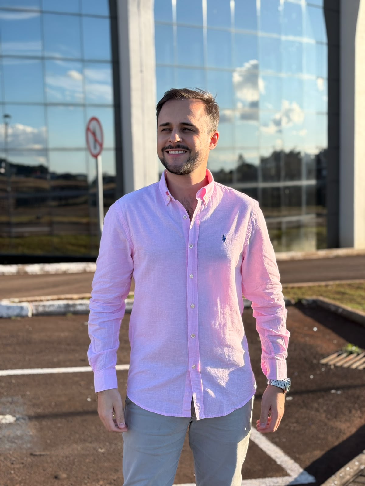 Camisa Ralph Lauren Masculina Linho Praia cor Rosa Pony Marinho