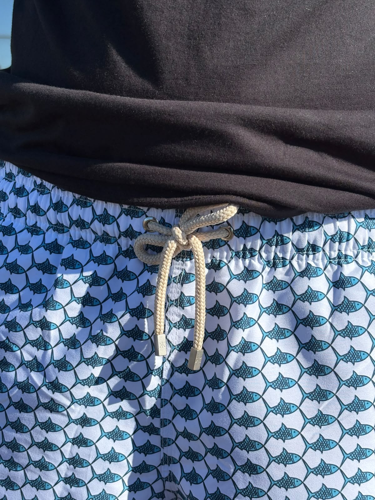 Shorts Praia Masculino Khotz Estampa Espinha de Peixe com Ponteiras em Metal