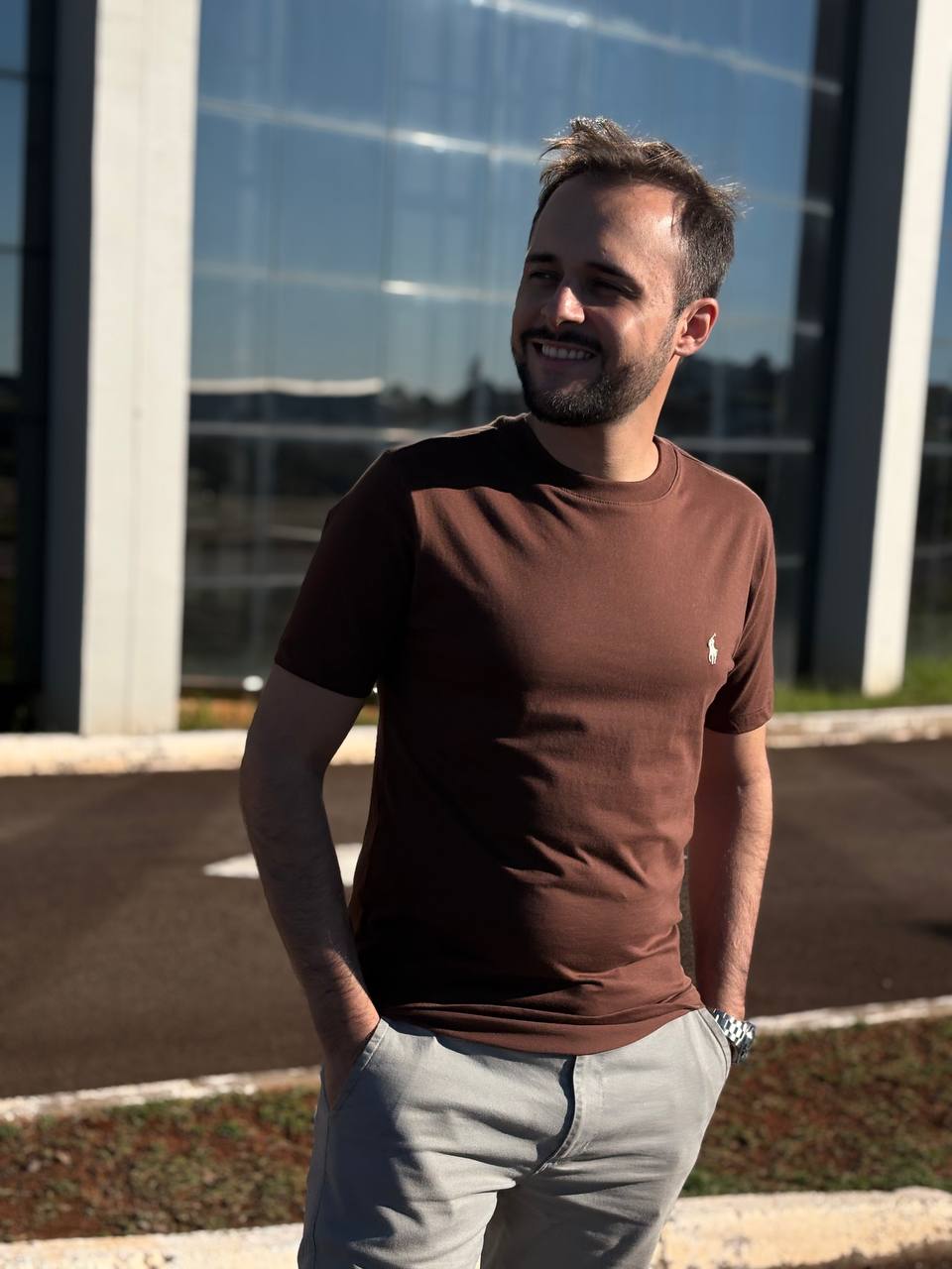 Camiseta Básica Masculina Supima Siliconada Ralph Lauren Marrom Pony Creme