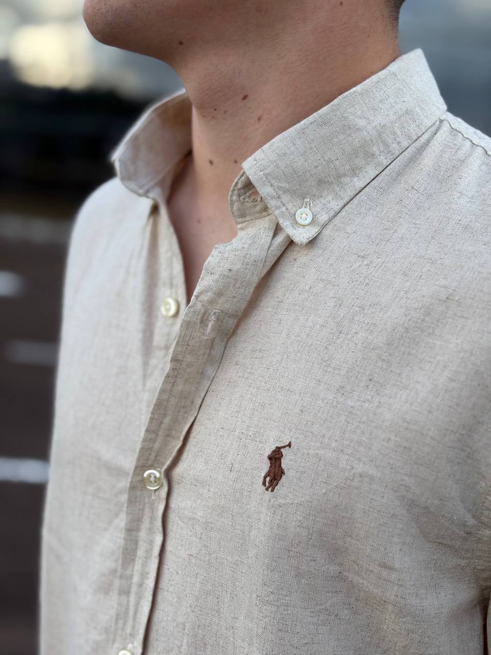 Camisa Ralph Lauren Masculina Linho Praia cor Palha Pony Chocolate