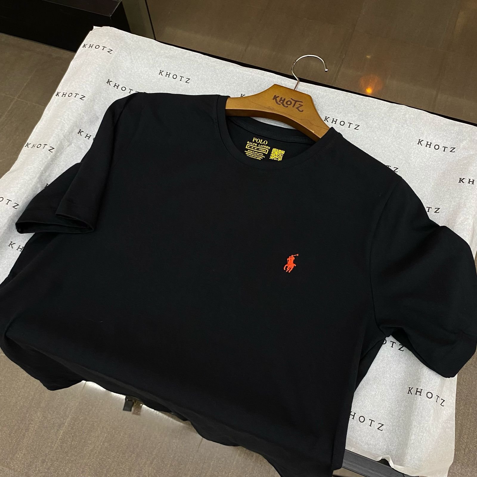 camiseta-basica-ralph-lauren-preta-masculina