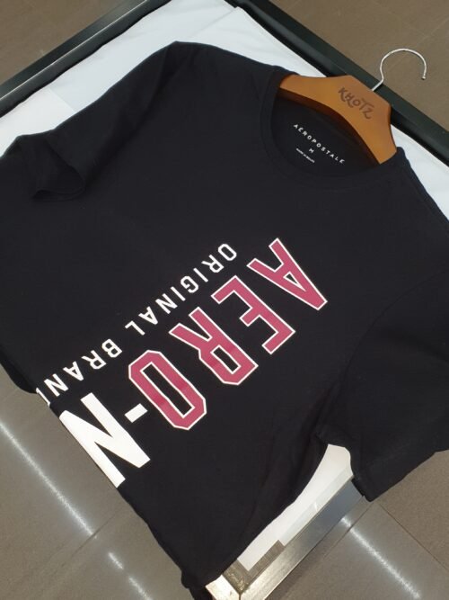 Camiseta Aeropostale Masculina Preta Estampa Vertical NY