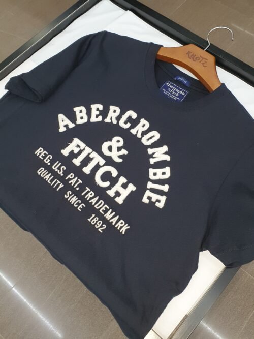 Camiseta Abercrombie Masculina Petróleo Estampa Letreiro